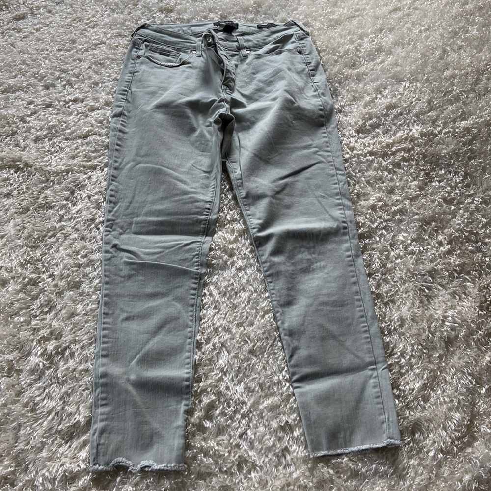 Nine West, 8, Very Light Green